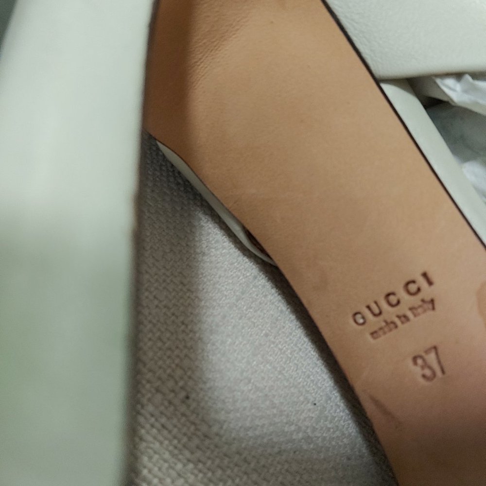GUCCI Interlocking GG Gladiator Sandal Heels - Picture 14 of 16